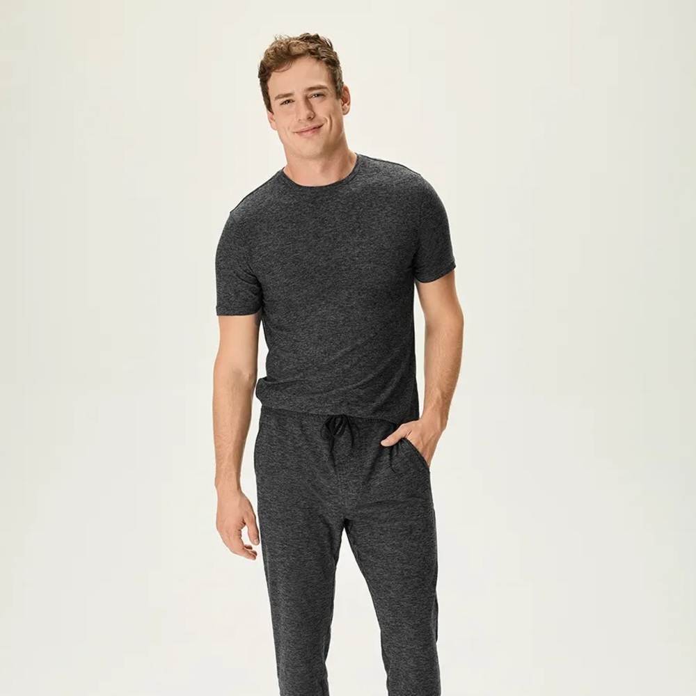 Outdoor Voices CloudKnit Shortsleeve | Size: L | Charcoal